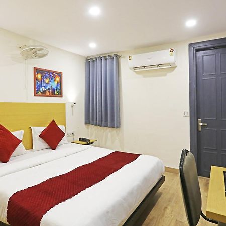 Hotel Twamev Residency Uttam Nagar Couple Friendly Дели Экстерьер фото