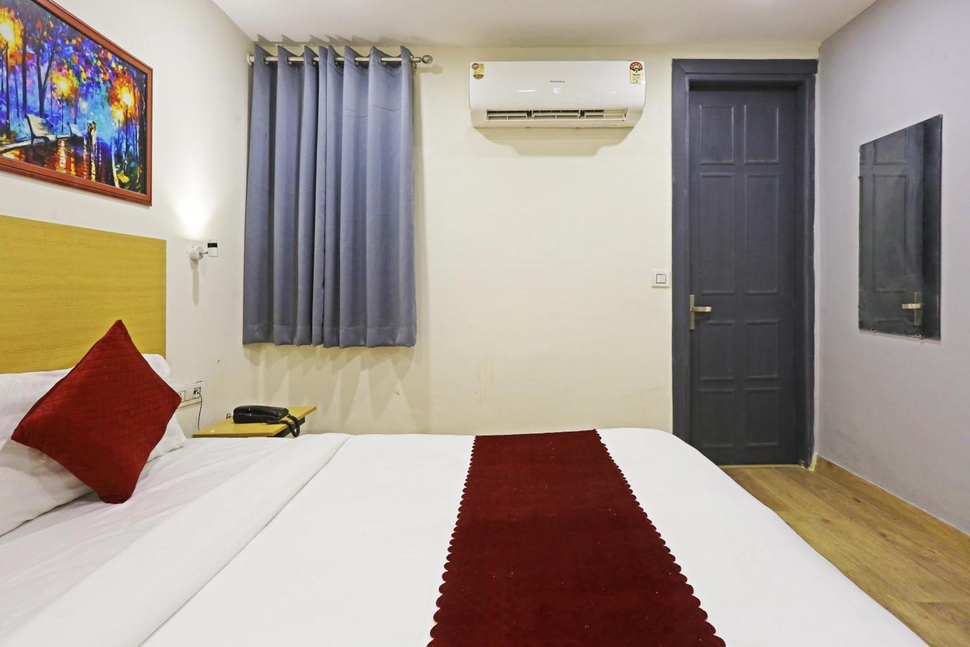 Hotel Twamev Residency Uttam Nagar Couple Friendly Дели Экстерьер фото
