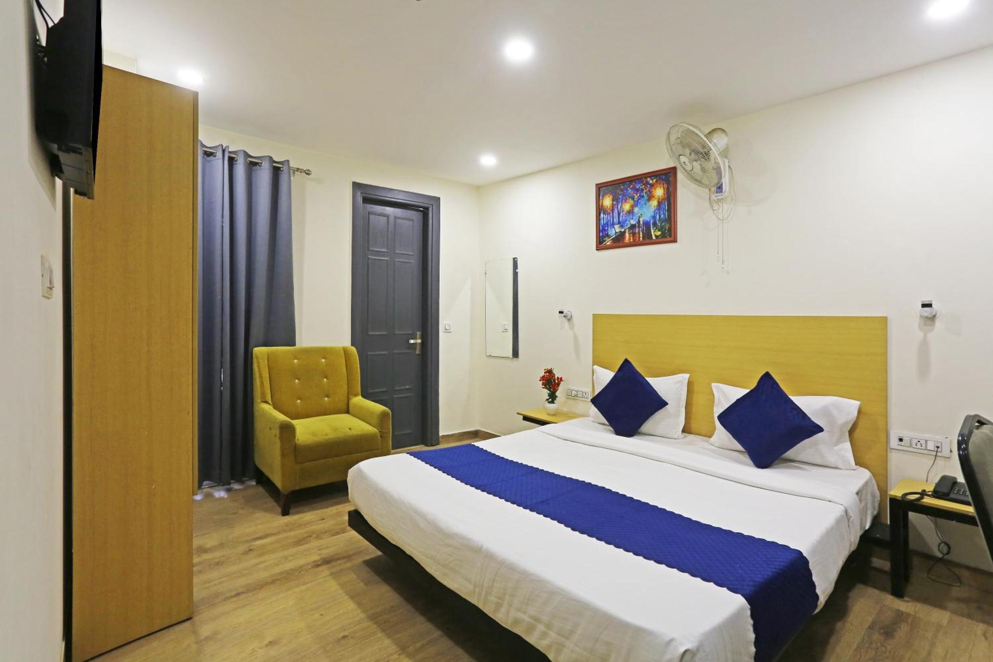 Hotel Twamev Residency Uttam Nagar Couple Friendly Дели Экстерьер фото